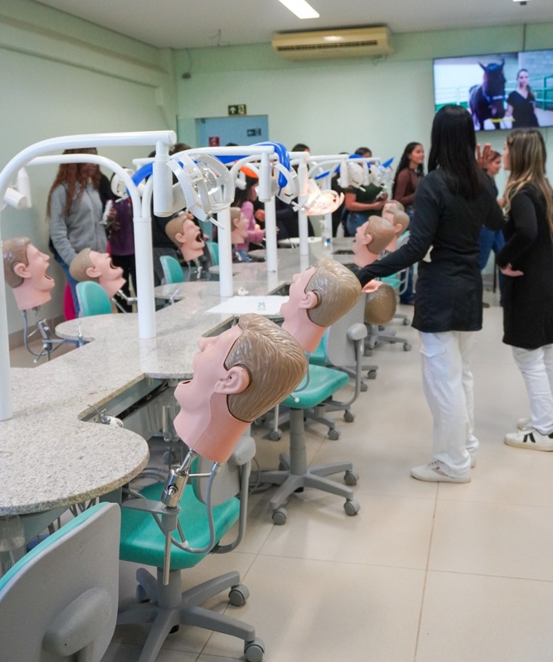 nas-clinicas-de-odontologia-104222-b03d4a