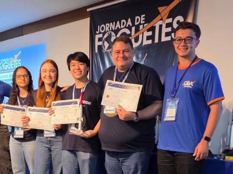 2-alunos-premiados-com-o-coo-101538-17196d