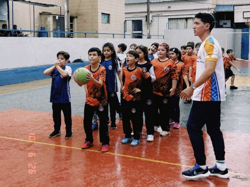 6-alunos-nos-jogos-anos-inic-083657-9d7af7