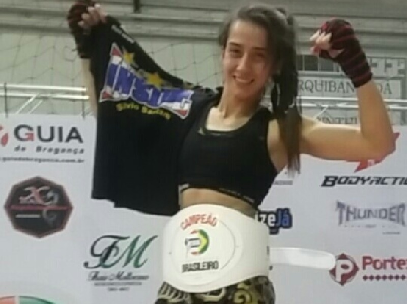 Assisense é campeã Brasileira de Muay Thai