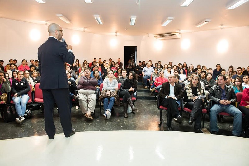 Cursos das áreas gerenciais da Fema se consolidam na região