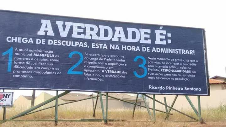 'Toma Lá, Dá Cá': Ricardo Pinheiro dá resposta ao atual prefeito, com outdoor