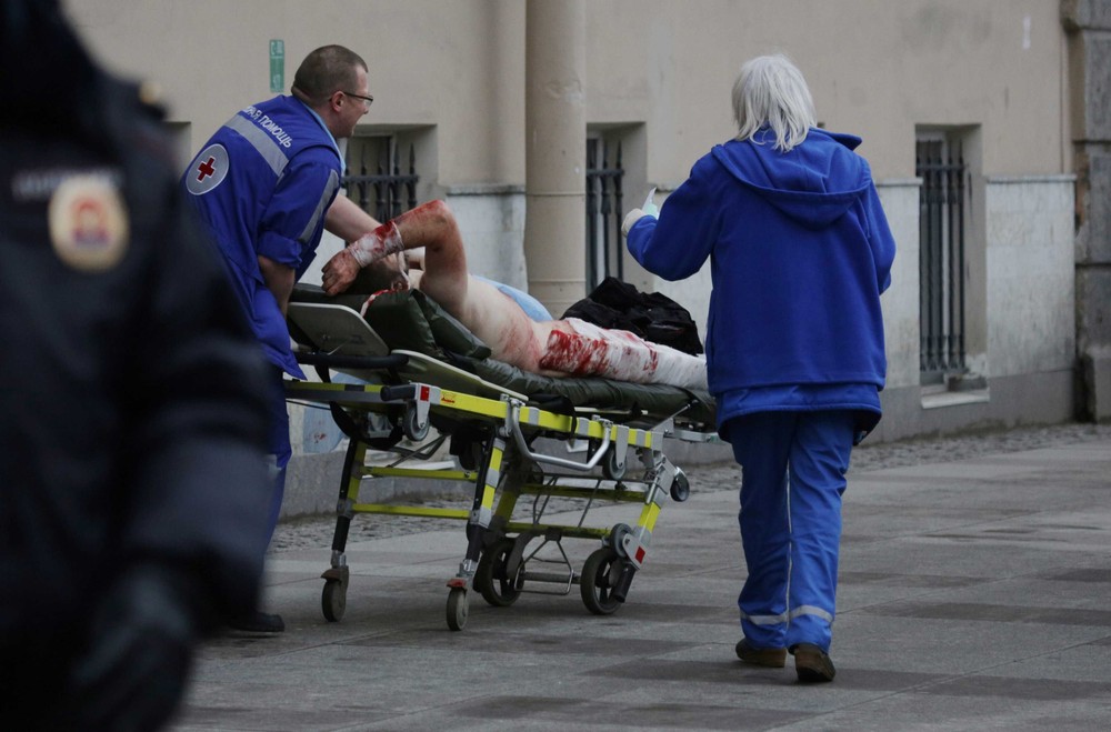 Explosão deixa mortos e dezenas de feridos no metrô de São Petersburgo, na Rússia