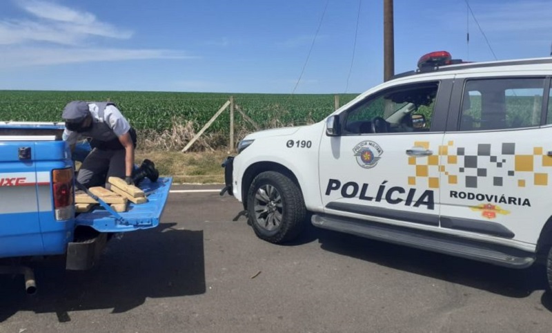 Polícia Rodoviária retira de circulação 97 quilos de maconha, em Florínea