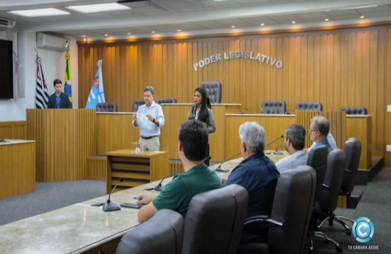 TV Câmara sorteia ordem de entrevistas dos pré-candidatos à Prefeitura de Assis