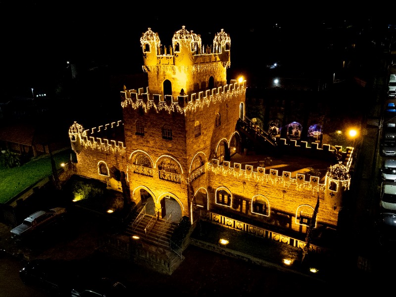 Castelo Ladorni: Uma vinícola medieval no Paraná