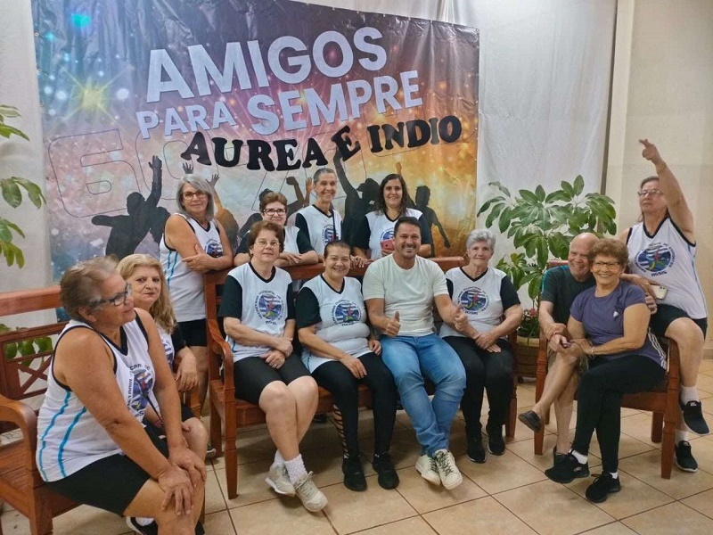 Homenagem à professora Áurea e ao ex-zagueiro Índio marca evento esportivo em Maracaí