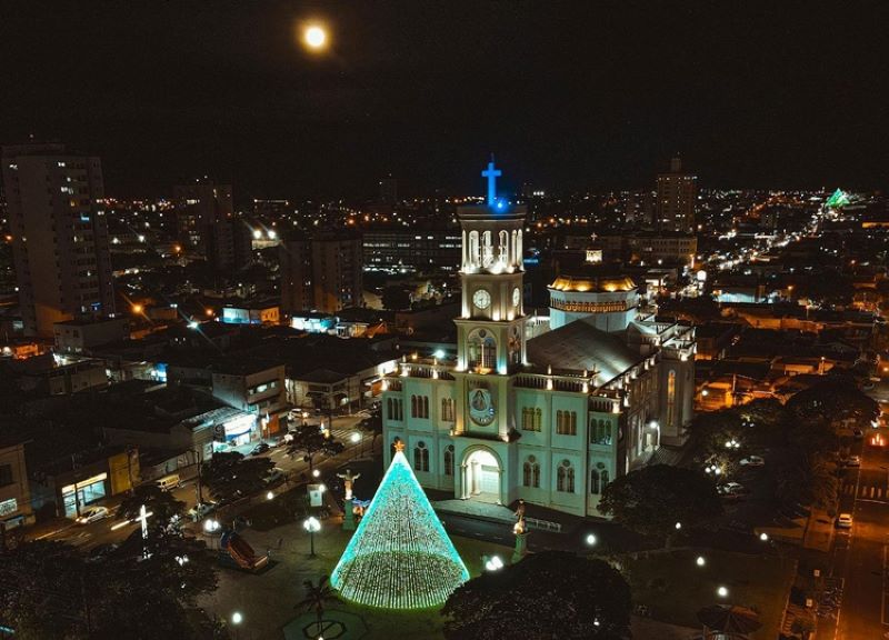 Confira o que abre e fecha em Assis durante o final do ano