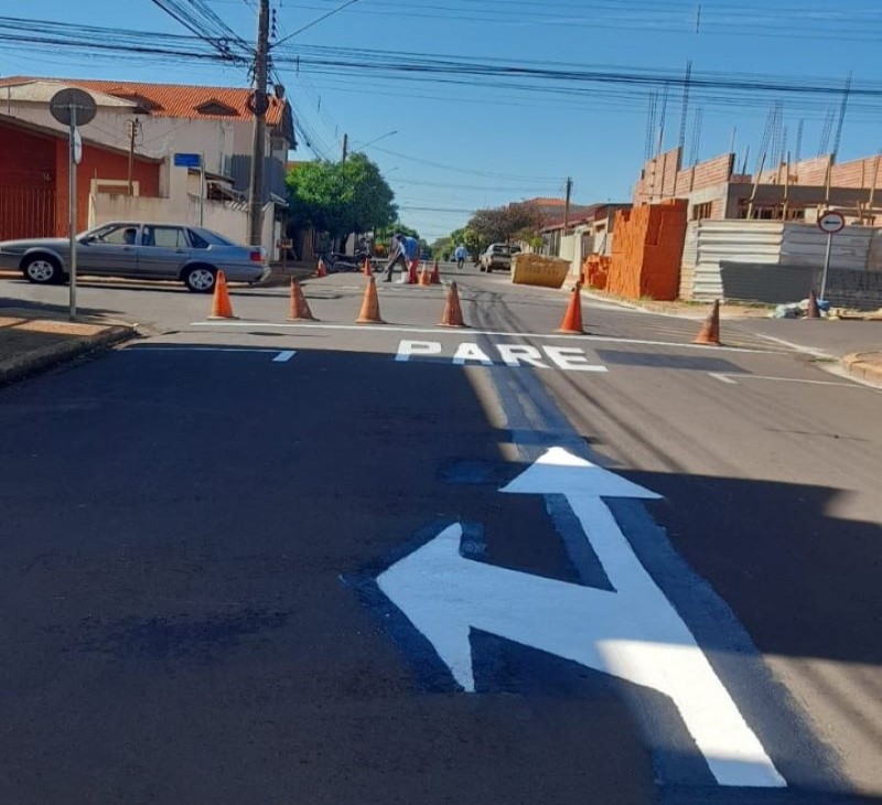 Departamento de Trânsito informa mudança de sentido na Rua Senhorinha de Souza