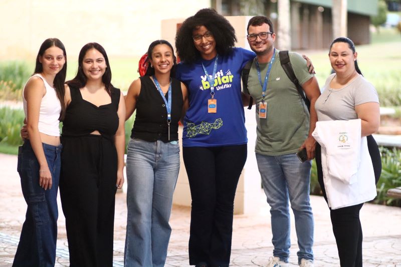 Alunos tem calorosa acolhida  pela comunidade acadêmica