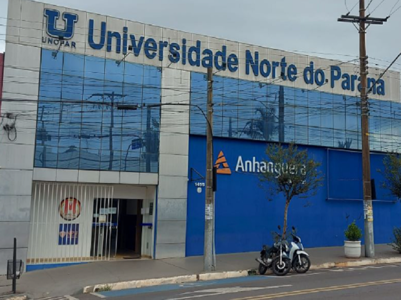 Unopar Anhanguera Assis celebra mês com super promoção no curso presencial de Direito!