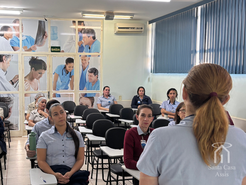 AME Assis promove treinamento e implanta novo sistema para fortalecer a segurança do paciente