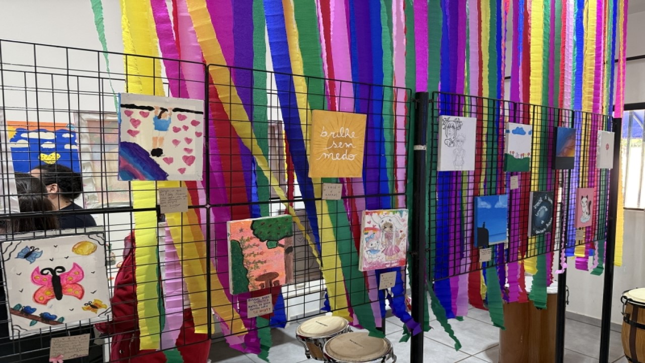 CAPS IJ de Assis realiza 1ª Mostra Cultural com trabalhos de crianças e adolescentes