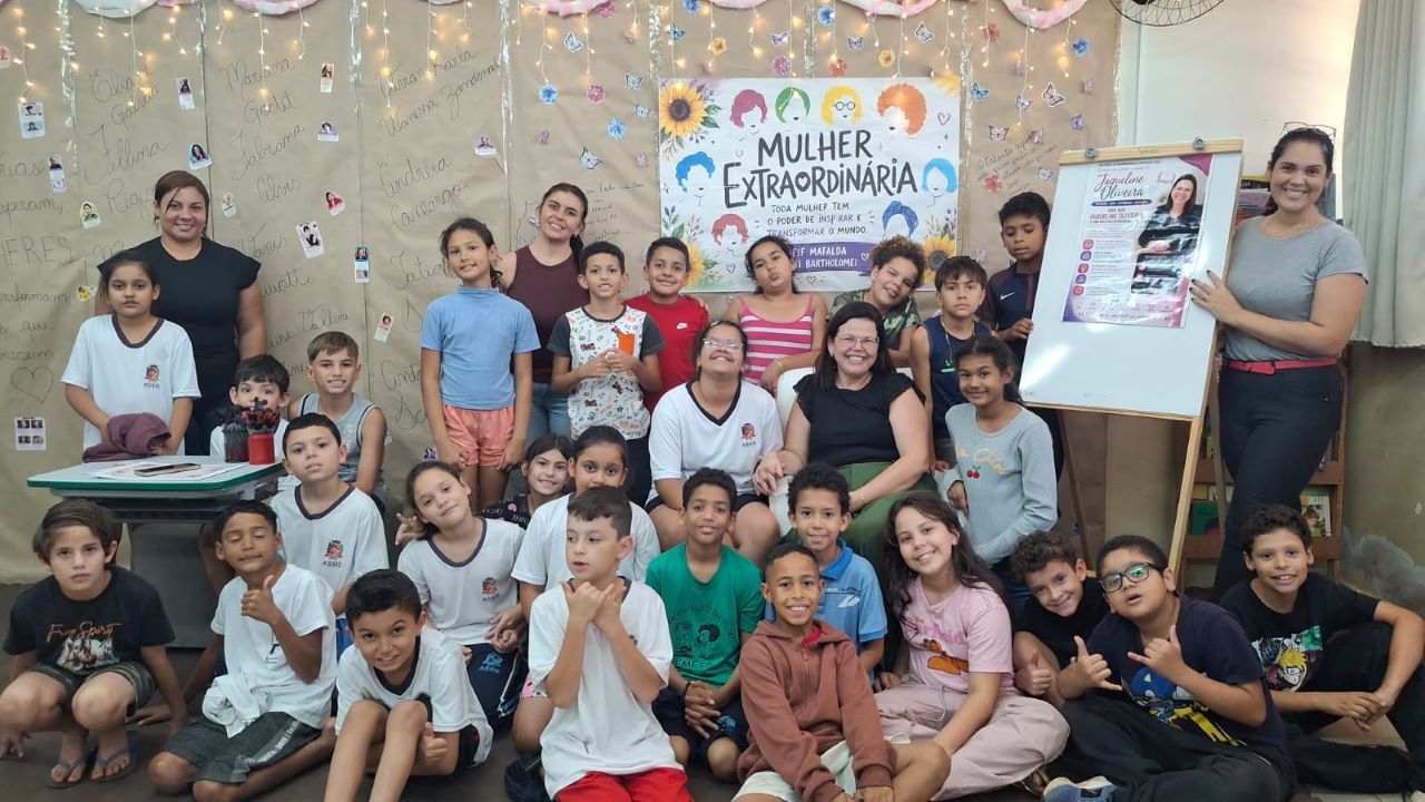 Mulheres Extraordinárias Assisenses 2026 destaca trajetória de Jaqueline Oliveira