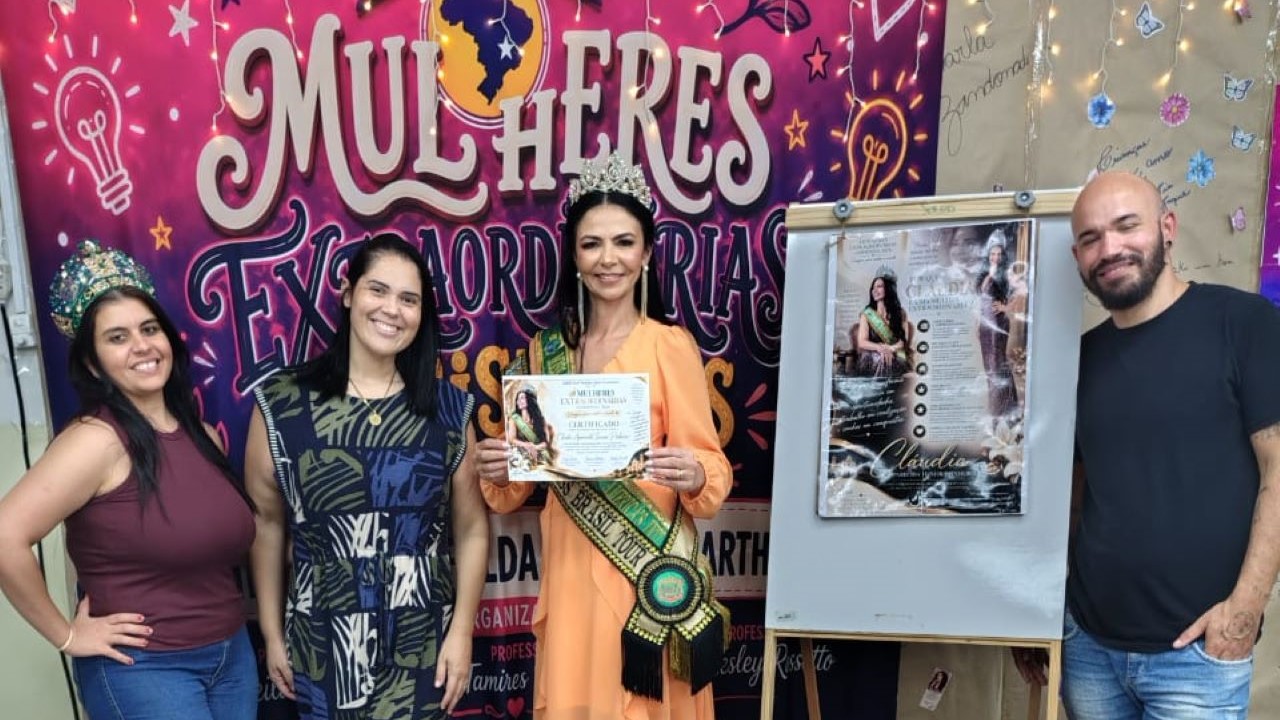 Cláudia Aparecida Teixeira Pinheiro é homenageada no projeto Mulheres Extraordinárias Assisenses