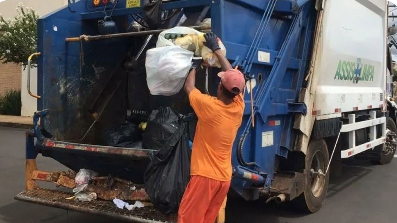 Mudanças na coleta de lixo em Assis dividem opiniões e geram centenas de comentários