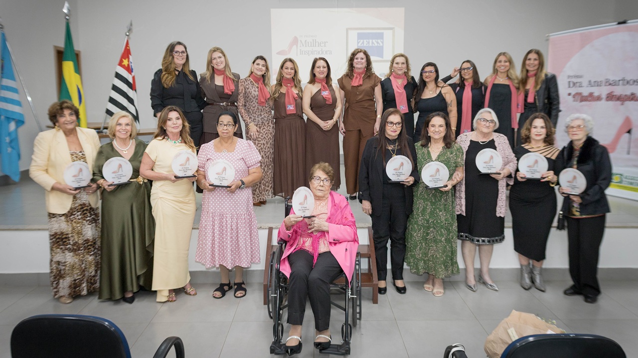 Emoção e reconhecimento marcam noite de homenagens do Troféu Mulher Inspiradora 2026 do CMEC ACIA